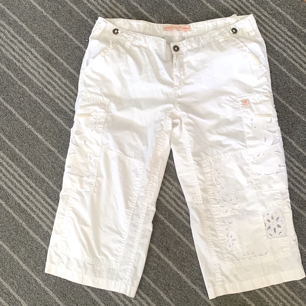 Miss Me Cotton Cargo Style Capris w Eyelet Trim